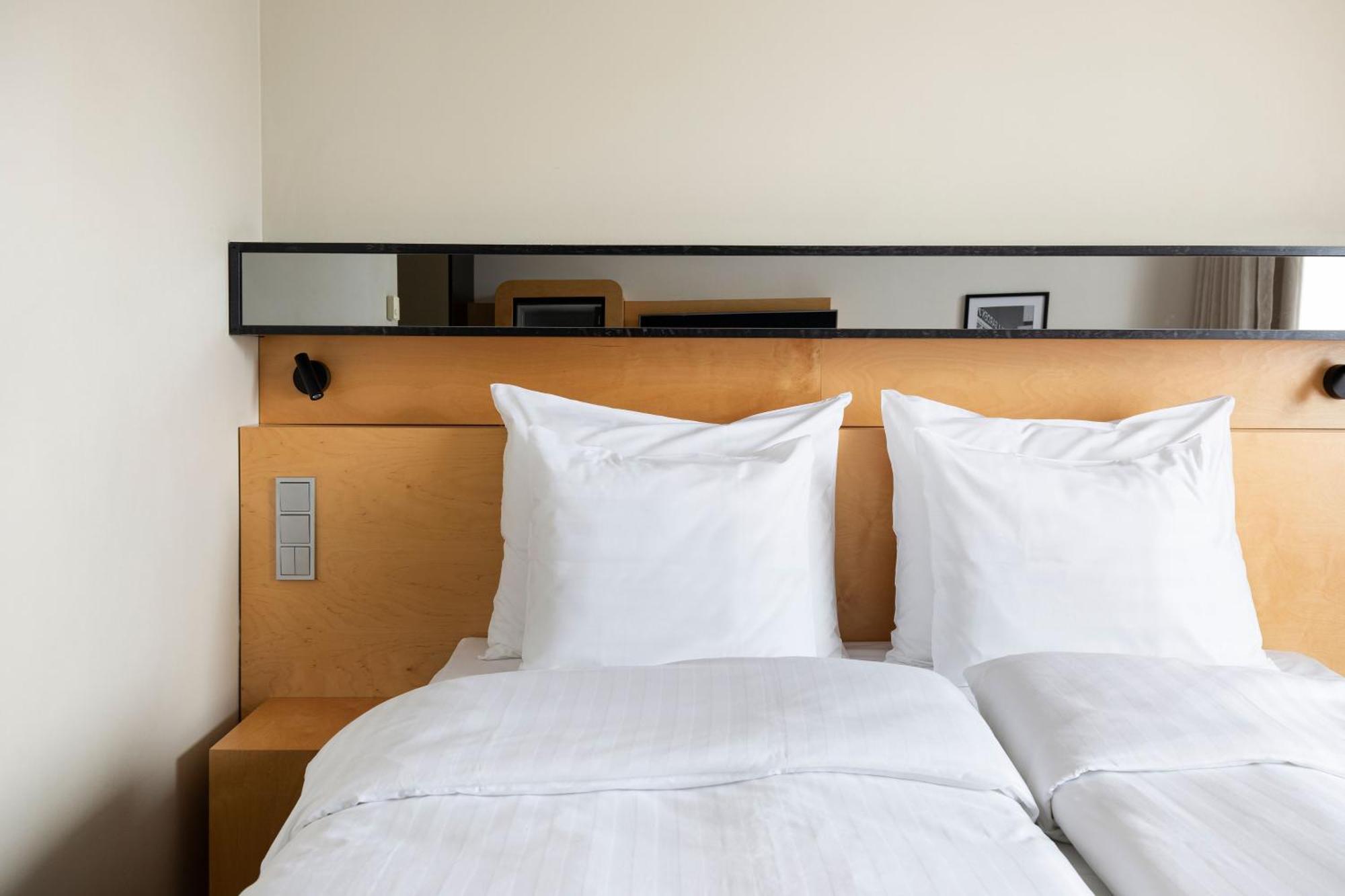 ออริจินัล โซคอส โฮเต็ล ตาปิโอลา การ์เดน เอสปอ Hotel เอสโป ภายนอก รูปภาพ